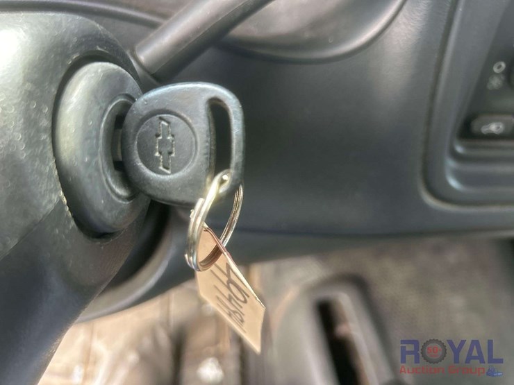 2006-chevrolet-silverado-1500-image-27