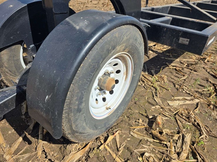 industries-america-836r-header-trailer,-extendable-hitch,-torsion-axles,-st235/80r16-tires,-adjustab-image-6