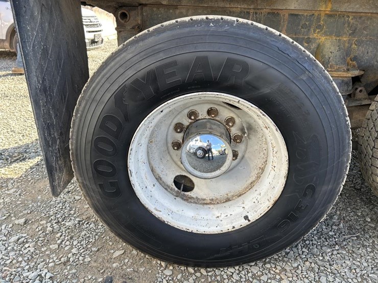 2000-kenworth-t800-image-92