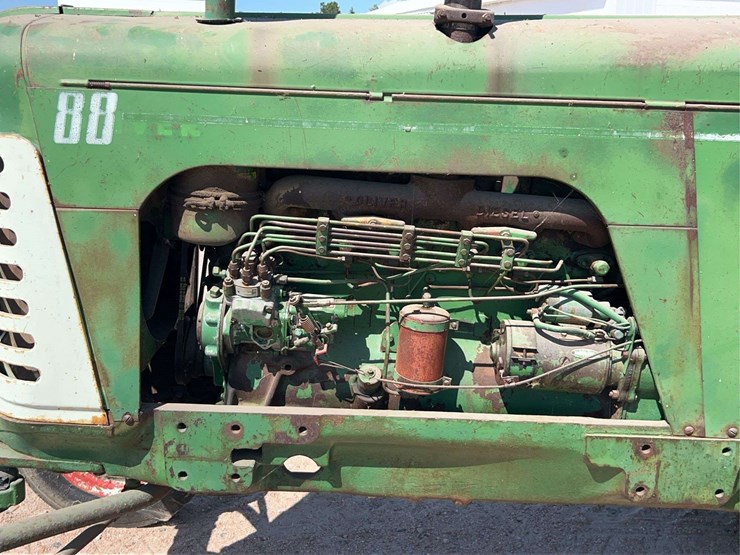 1958-oliver-super-88-image-59