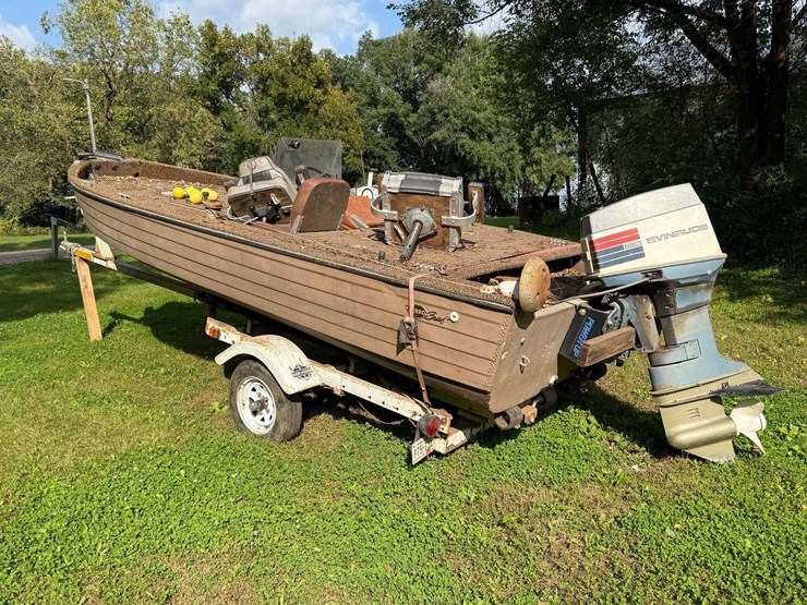 mirro-craft-boat,-motor-and-trailer,-65hp-evinrude-engine,-aluminum-boat,-has-been-stored-for-approx-image-7