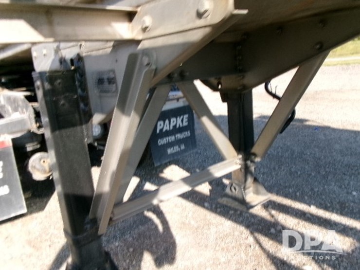 2015-sts-tanker-trailer-(dr12210)-image-32