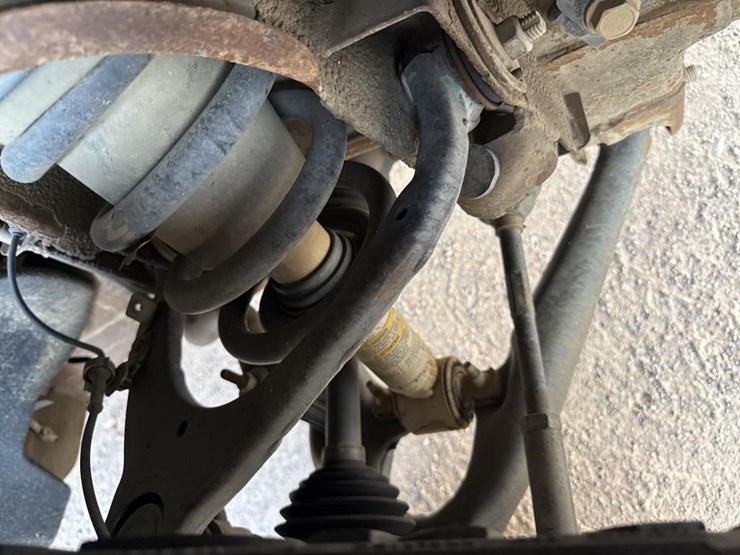 2019-chevrolet-1500-image-35