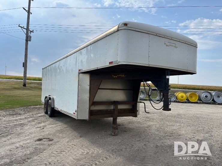 2006-doolittle-gooseneck-enclosed-trailer-(jn3074)-image-4
