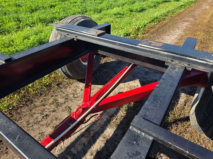 anhydrous-running-gear,-extendable-hitch,-rear-brakes,-21.5l-16.1-tires,-rear-lights-image-8