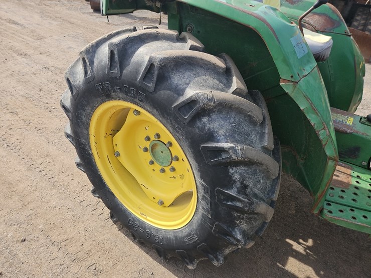 john-deere-870-image-14
