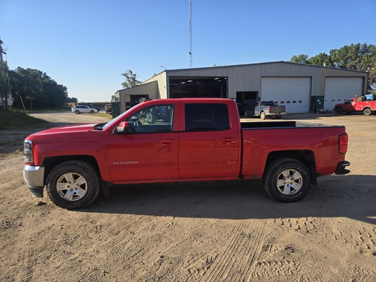 2016-chevrolet-silverado-1500-image-2