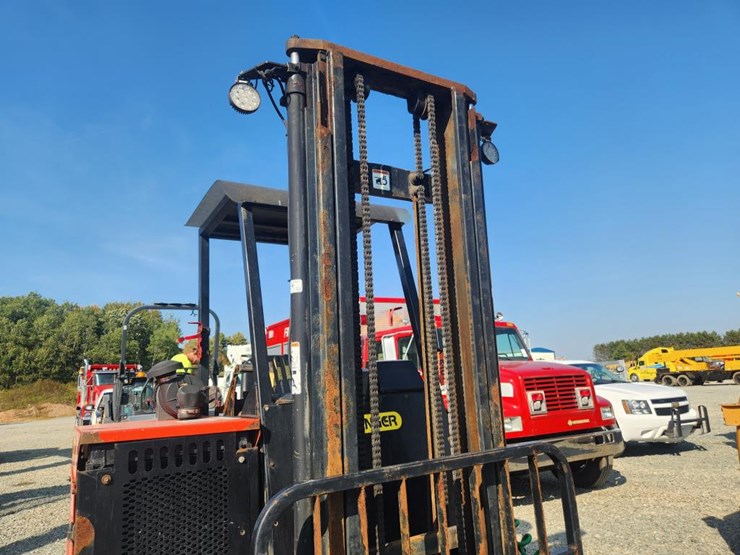 #5101-•-2015-palfinger-gt55e-forklift-image-12