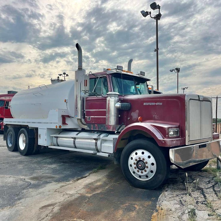 1994 WESTERN STAR 4900