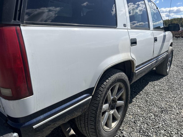 1997-chevrolet-tahoe-image-15