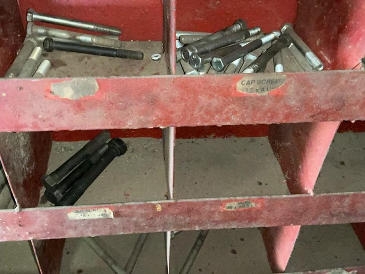#120-•-coarse-thread-bolts-rack-and-contents-image-62