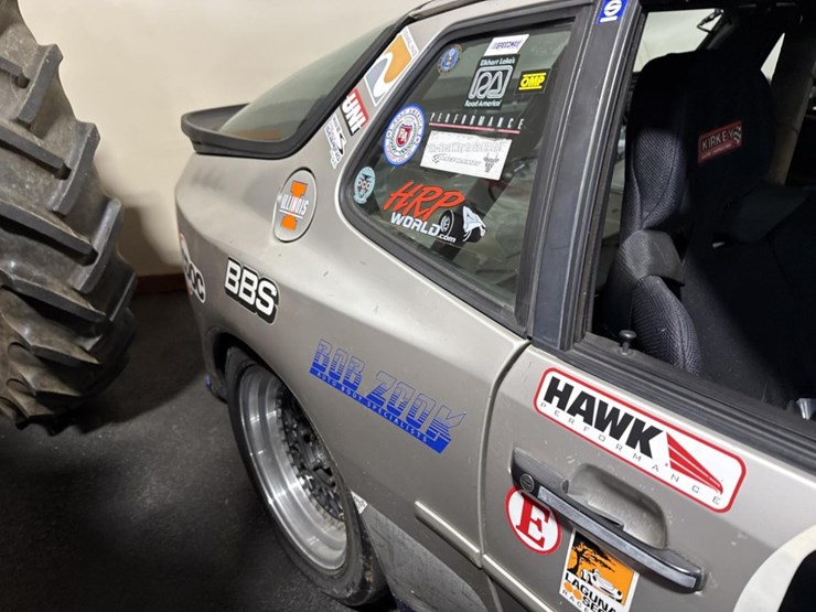 #1383-•-1984-porsche-944-rally-car-image-11