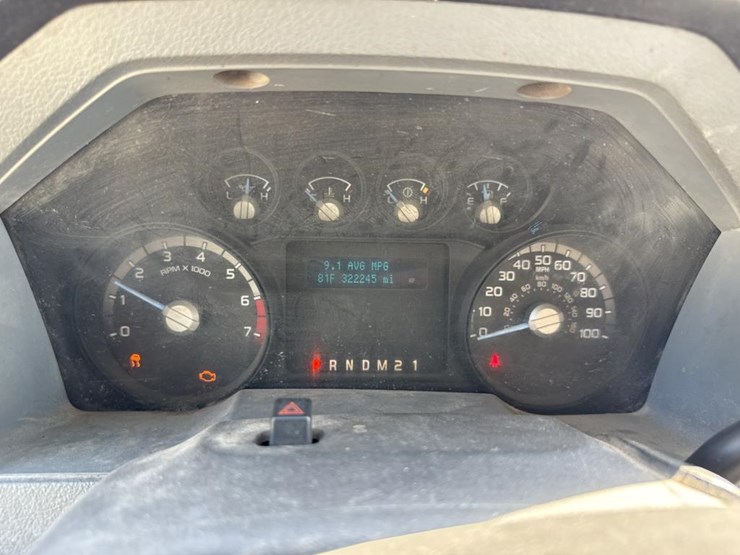 2014-ford-f250-image-34
