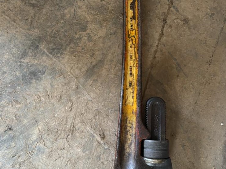 #162-•-no-35-nut-wrench,-36",-24",-18",-6"-pipe-wrench-image-1