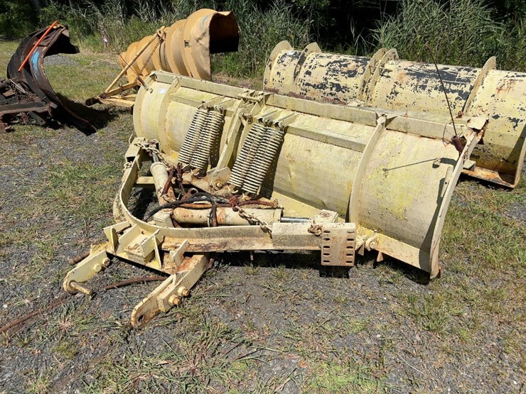 10'-power-angle-snow-plow-image-3