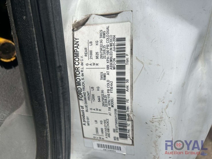 2005-ford-f750-image-5