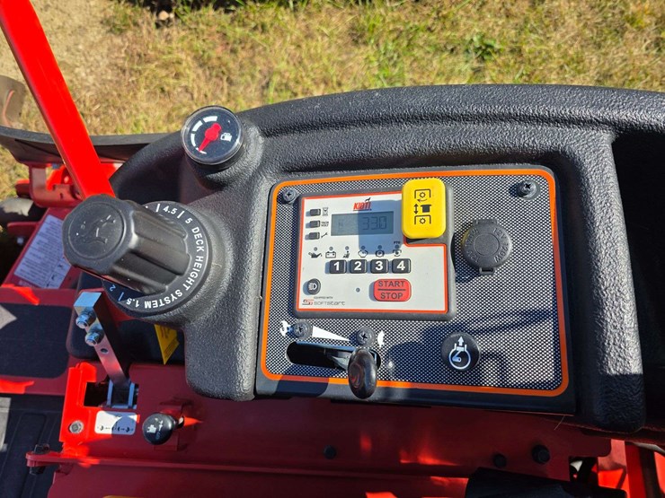 kioti-54”-zero-turn-lawn-mower,-24hp-kawasaki-engine,-33-hours,-dual-fuel-tanks,-fresh-service,-sn:-image-23
