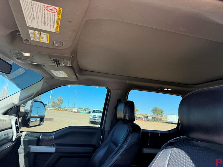 2018-ford-f350-image-16