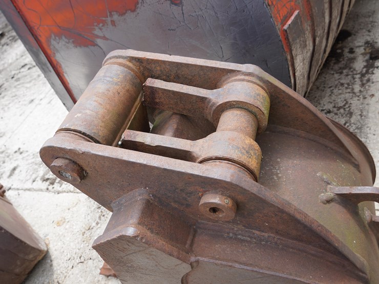 #207-•-excavator-bucket-image-4