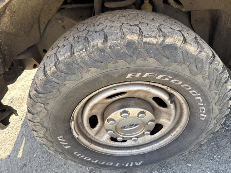2014-ford-f250-image-46