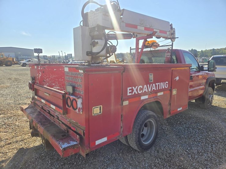 2007-gmc-3500-image-17