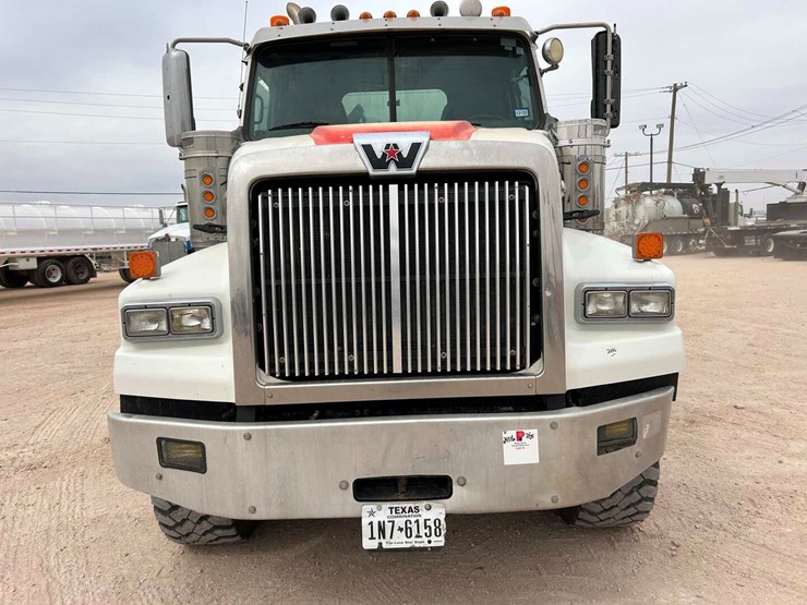 2013-western-star-4900-image-2
