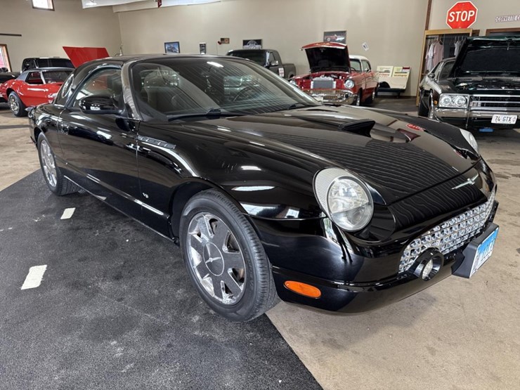 #1392-•-2003-ford-thunderbird-convertible-car-image-7