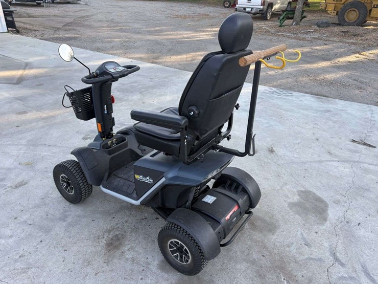 2021-pride-wrangler-model-mv600-outdoor-mobility-scooter,-adjustable-speed-limit,-up-to-9-mph,-adjus-image-6
