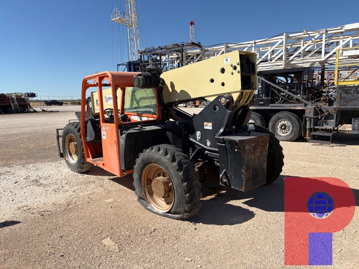 2006-jlg-g9-43a-image-3