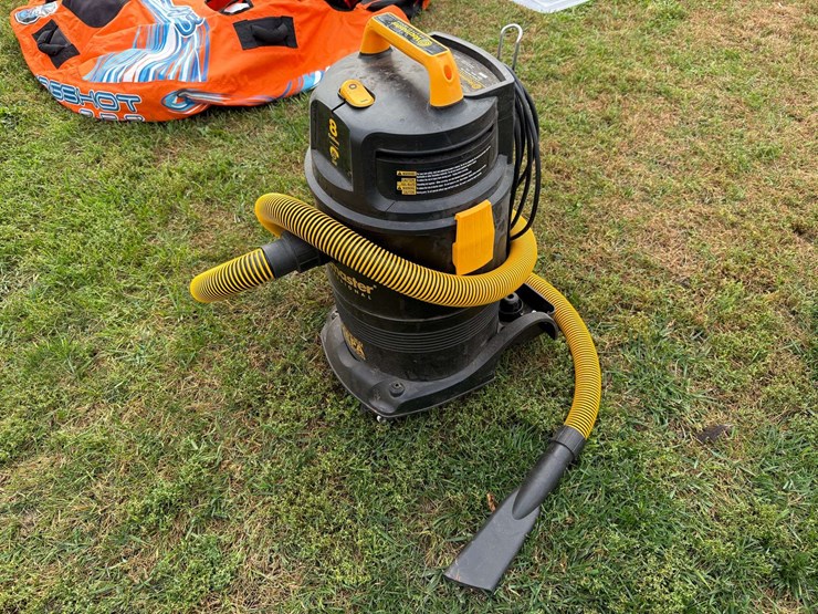 vacmaster-8-gallon-wet/dry-vac-image-4