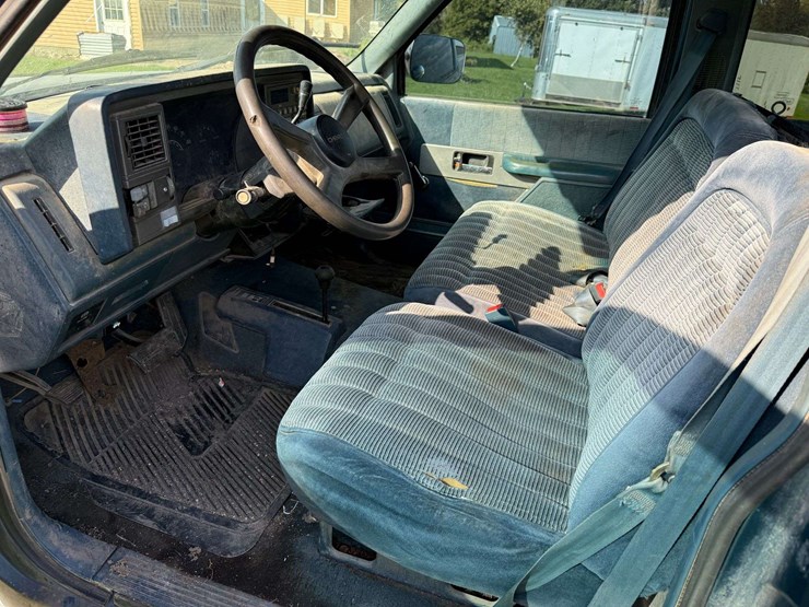 1989-chevrolet-1500-image-16