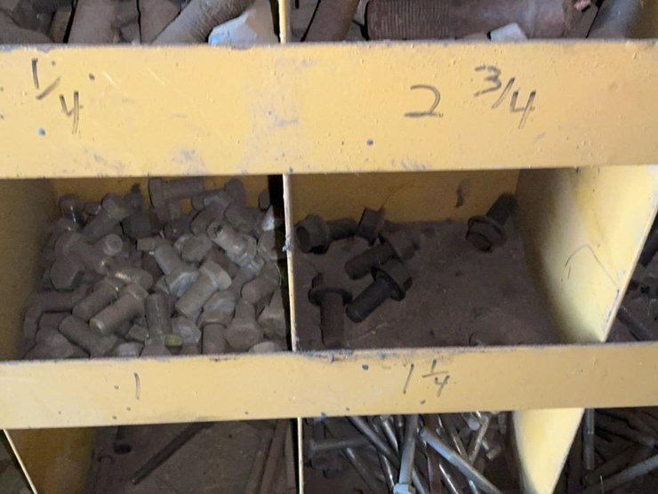 #122-•-nuts-and-bolts-racks-image-105