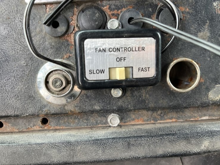 1995-ford-l9000-image-99