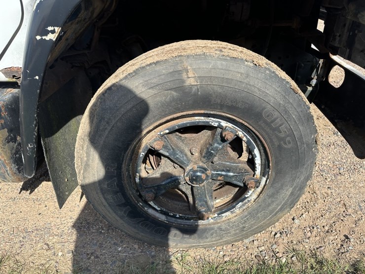 #1414-•-1986-international-1654-straight-truck-image-42