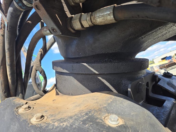 2010-john-deere-2010-image-49