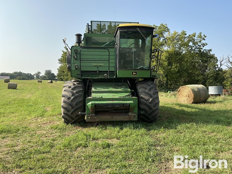 1982-john-deere-7720-image-2
