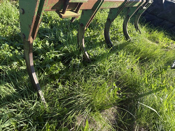 john-deere-746-image-8