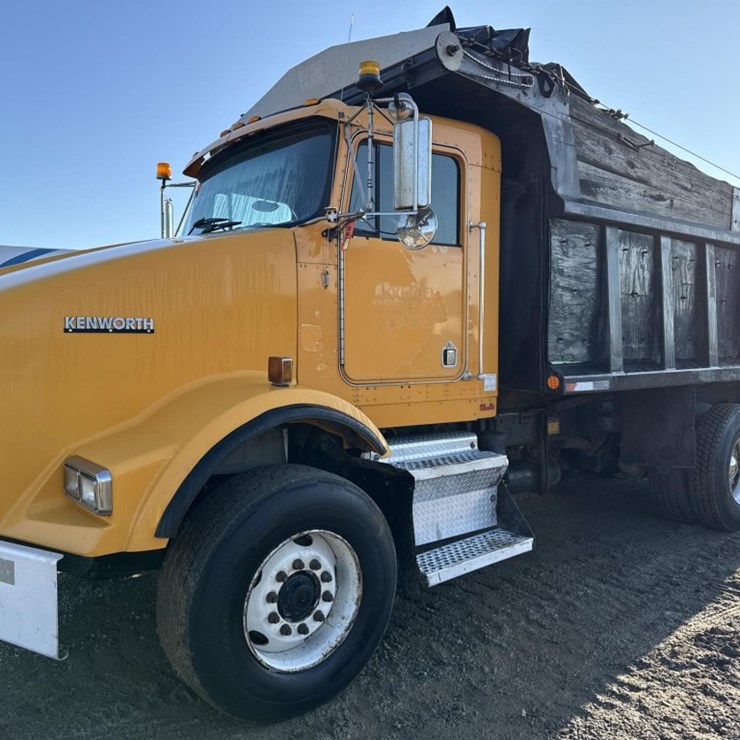 2000 KENWORTH T800