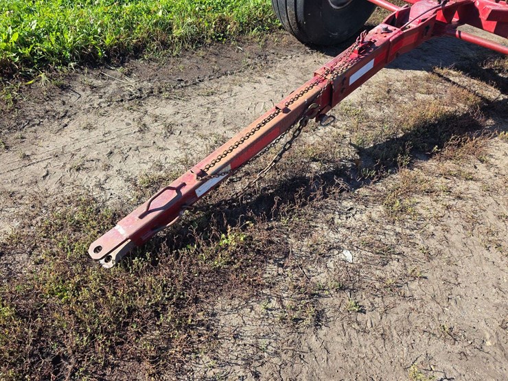 anhydrous-running-gear,-extendable-hitch,-rear-brakes,-21.5l-16.1-tires,-rear-lights-image-3
