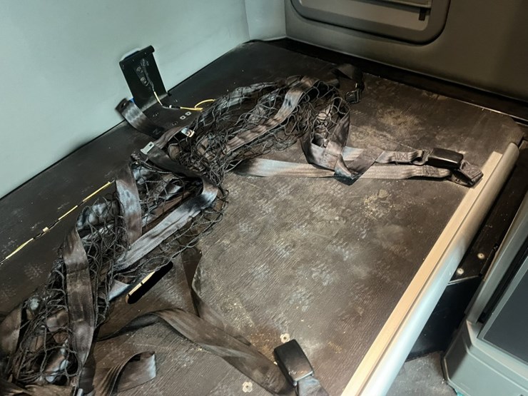 2020-kenworth-t680-image-132
