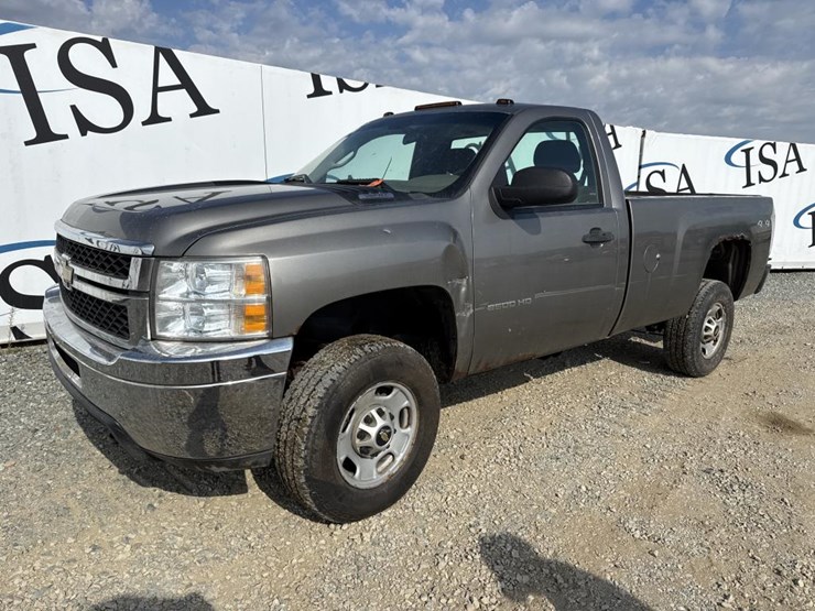 2014-chevrolet-2500-image-1