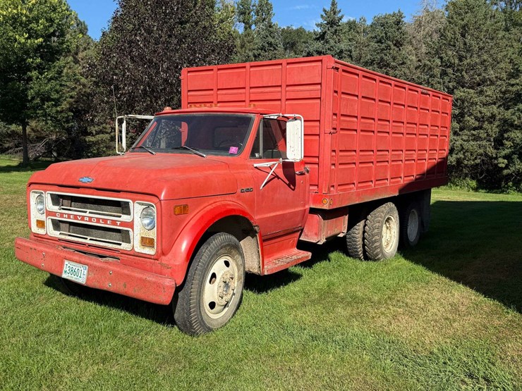 1969-chevrolet-c50-image-5