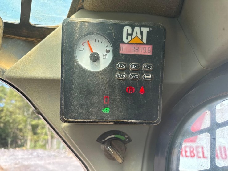 2014-caterpillar-289d-image-27