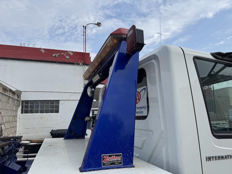 2006-international-durastar-4300-image-20