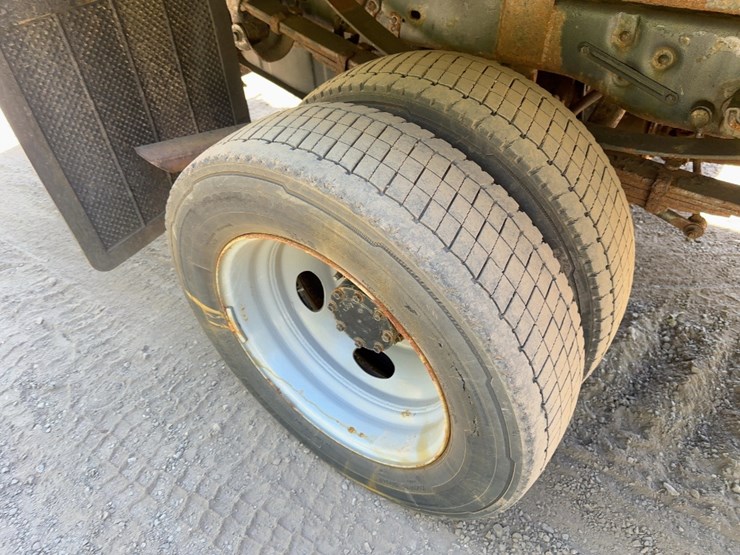 2008-ford-f450-xl-image-12