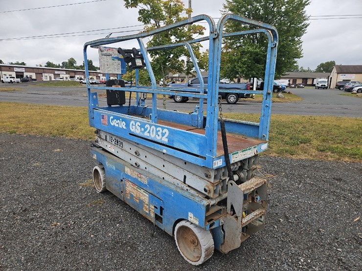 2005-genie-gs2032-image-1