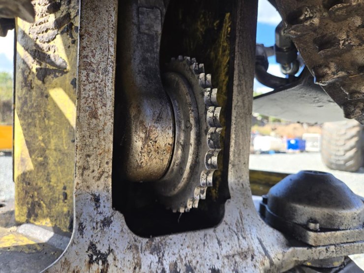 2010-john-deere-2010-image-19