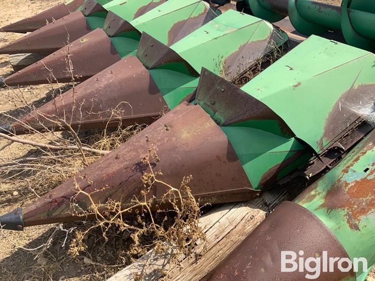john-deere-546-image-12