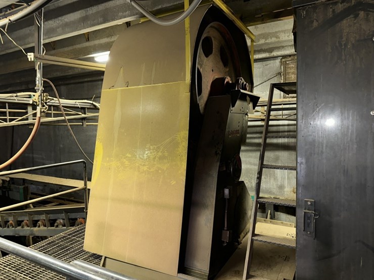 #1585-•-mcdonough-72"-band-mill-image-13