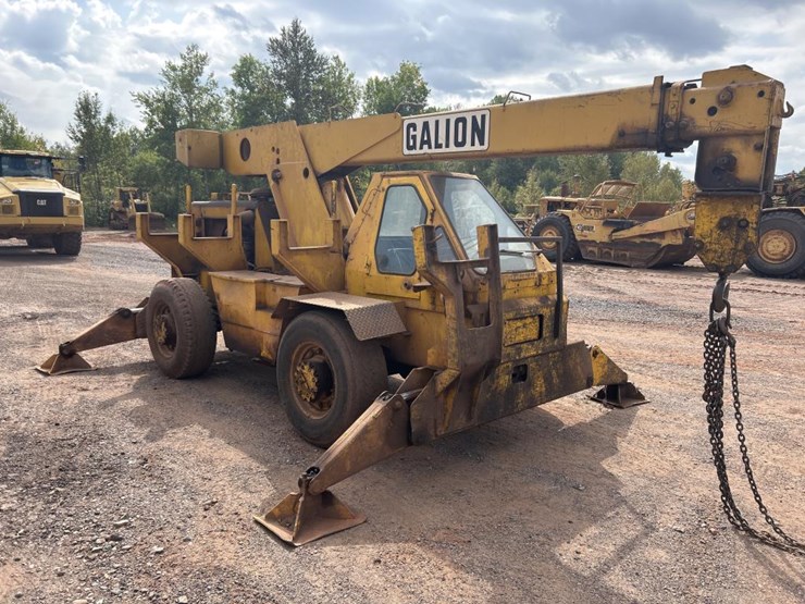 #1800-•-galion-2-stage-crane-truck-image-7